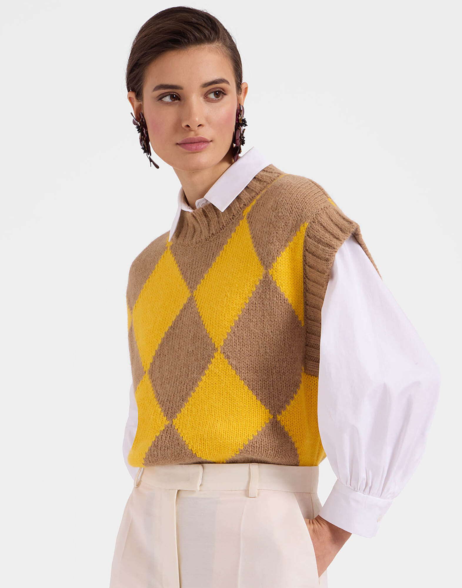 La DoubleJ Argyle Gilet Camel/Yellow TOP0077KNI064VAR0125