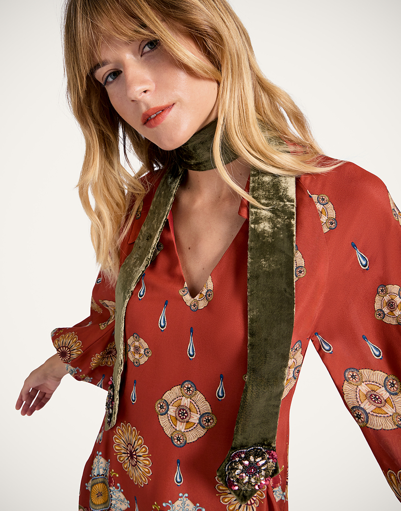 La DoubleJ Ella 2-Ways Stole La DoubleJ Ella 2-Ways Stole Solid Military Green HEB0024VEL015NUC05GR12