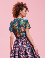 LaDoubleJ Lilium Verde The Embroidered Jazzy Tee LaDoubleJ Lilium Verde The Embroidered Jazzy Tee Lilium Verde SHI0014JAC007LIL0003