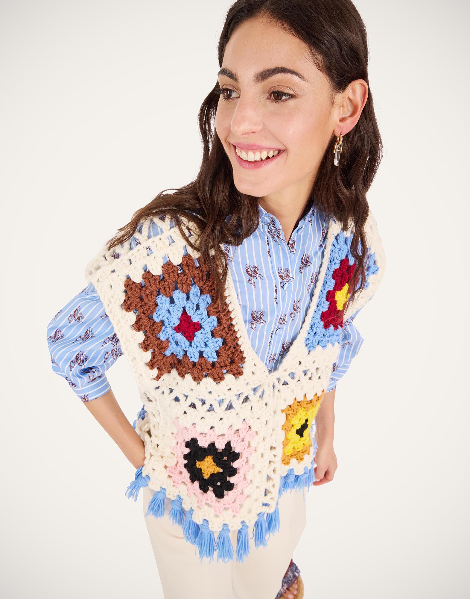 La DoubleJ Sole Star Crochet Top Flower Tile Ivory PUL0306KNI145FLW01WH04