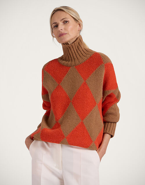 La DoubleJ Argyle Sweater Camel/Orange PUL0091KNI064VAR0123