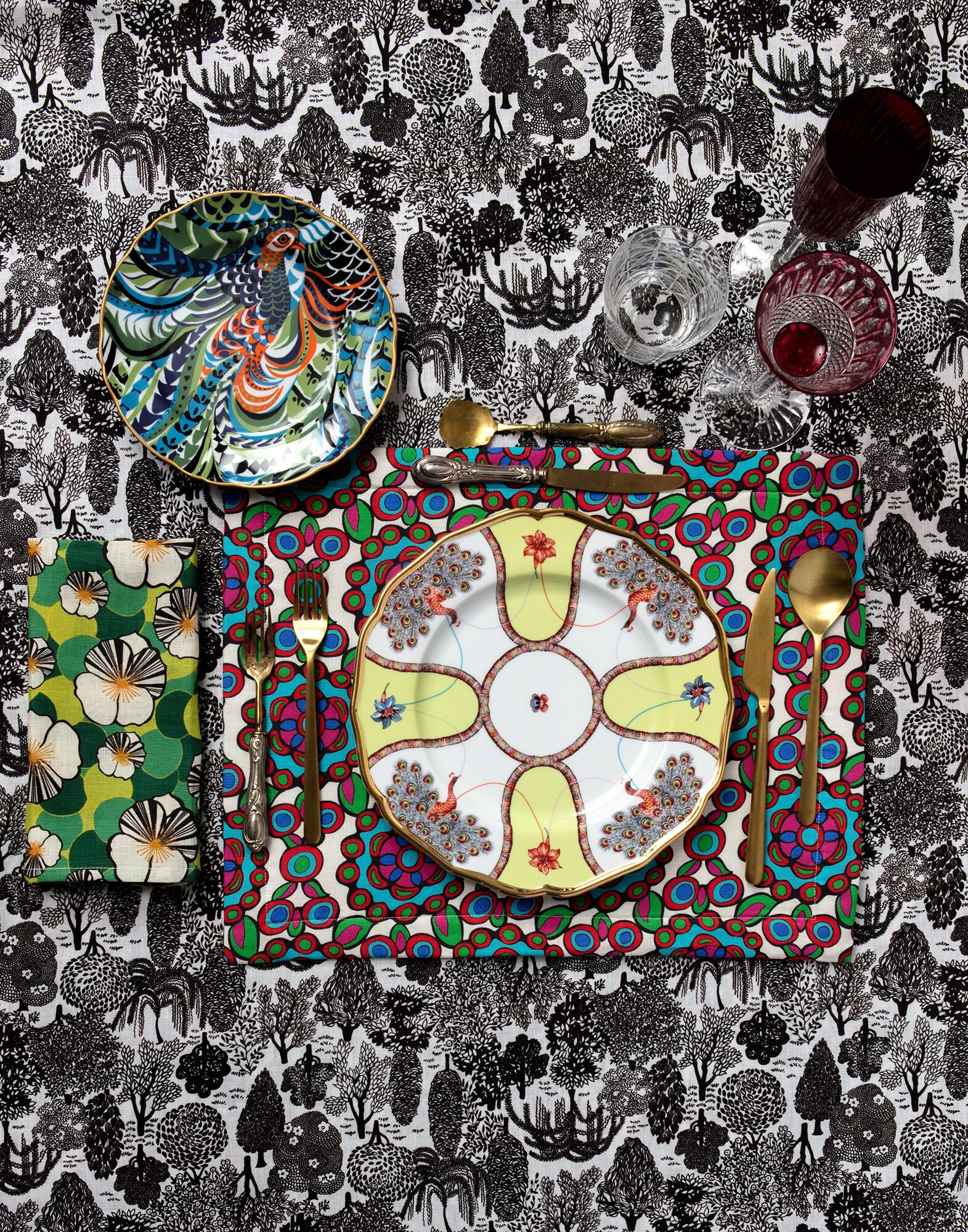 La DoubleJ Housewives Medium Tablecloth Bosco TBC0002LIN001BOS0001