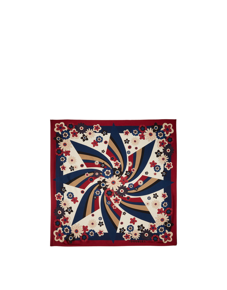 La DoubleJ Beat Flowers Foulard (90X90) La DoubleJ Beat Flowers Foulard (90X90) Beat Flower SCA0038SIL013BEA0001
