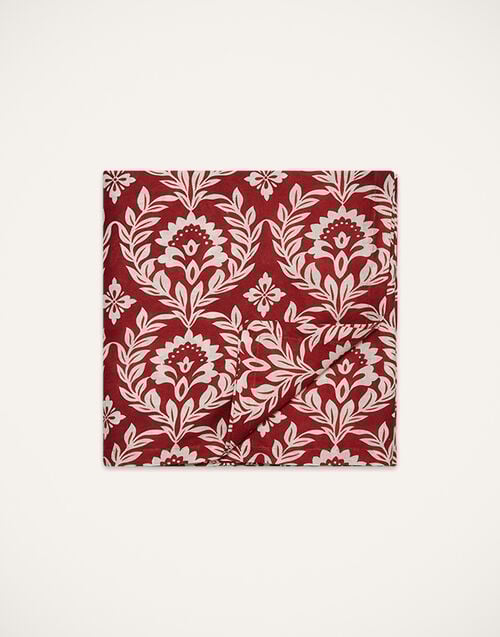 La DoubleJ Large Tablecloth La DoubleJ Large Tablecloth Garland Bordeaux TBC0003LIN001GRL0012