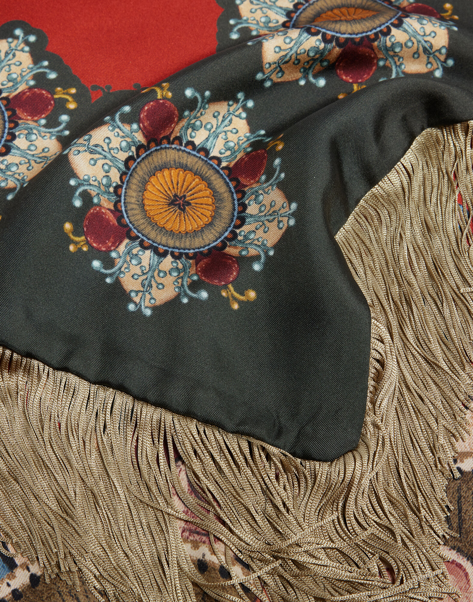 La DoubleJ Fringe Triangle Scarf Nucleus Plac&eacute;e Rust SCA0076SIL006NUC06OR04