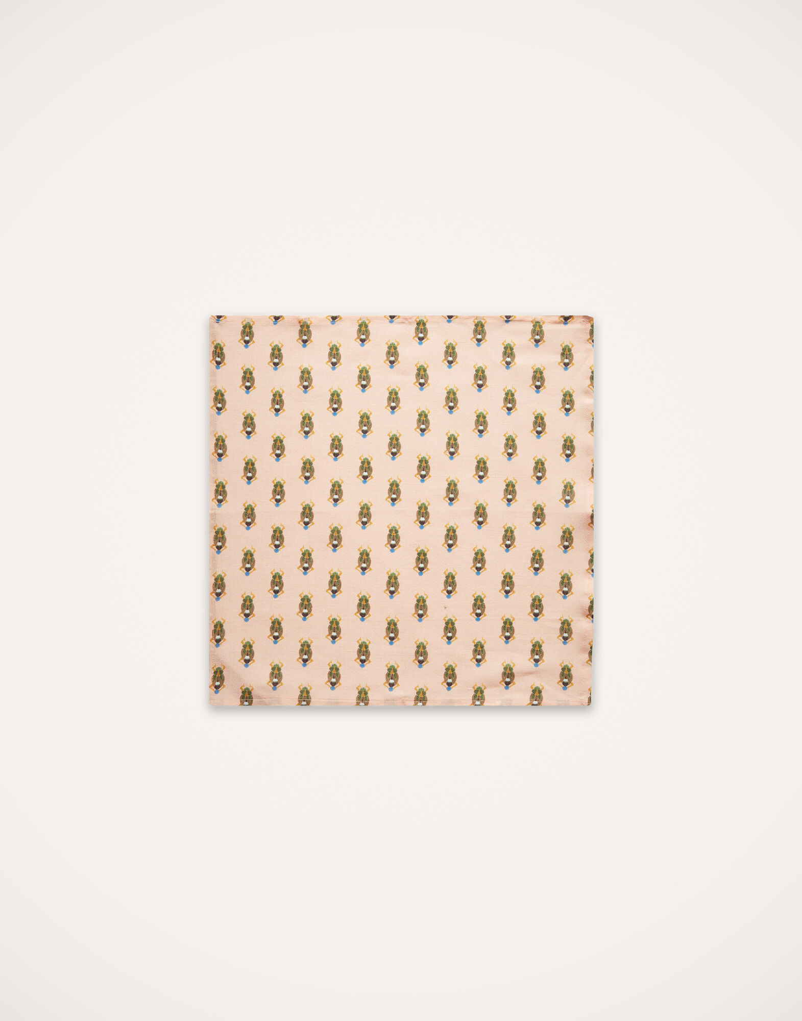 La DoubleJ Large Napkins Set Of 2 Pink Scarab NAP0006LIN001SCR0002