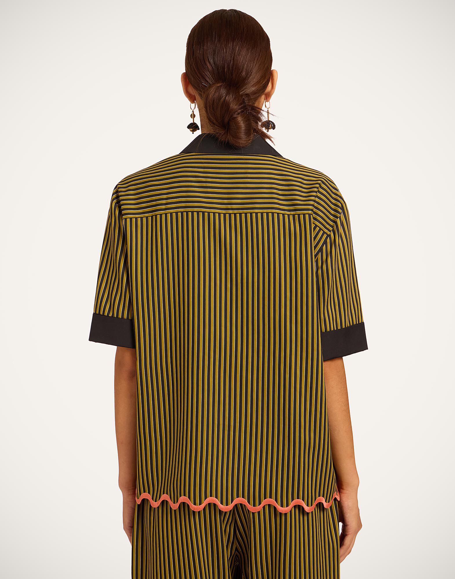 La DoubleJ Boxy Shirt Pinstripe Green SHI0170VIS029STR09GR02