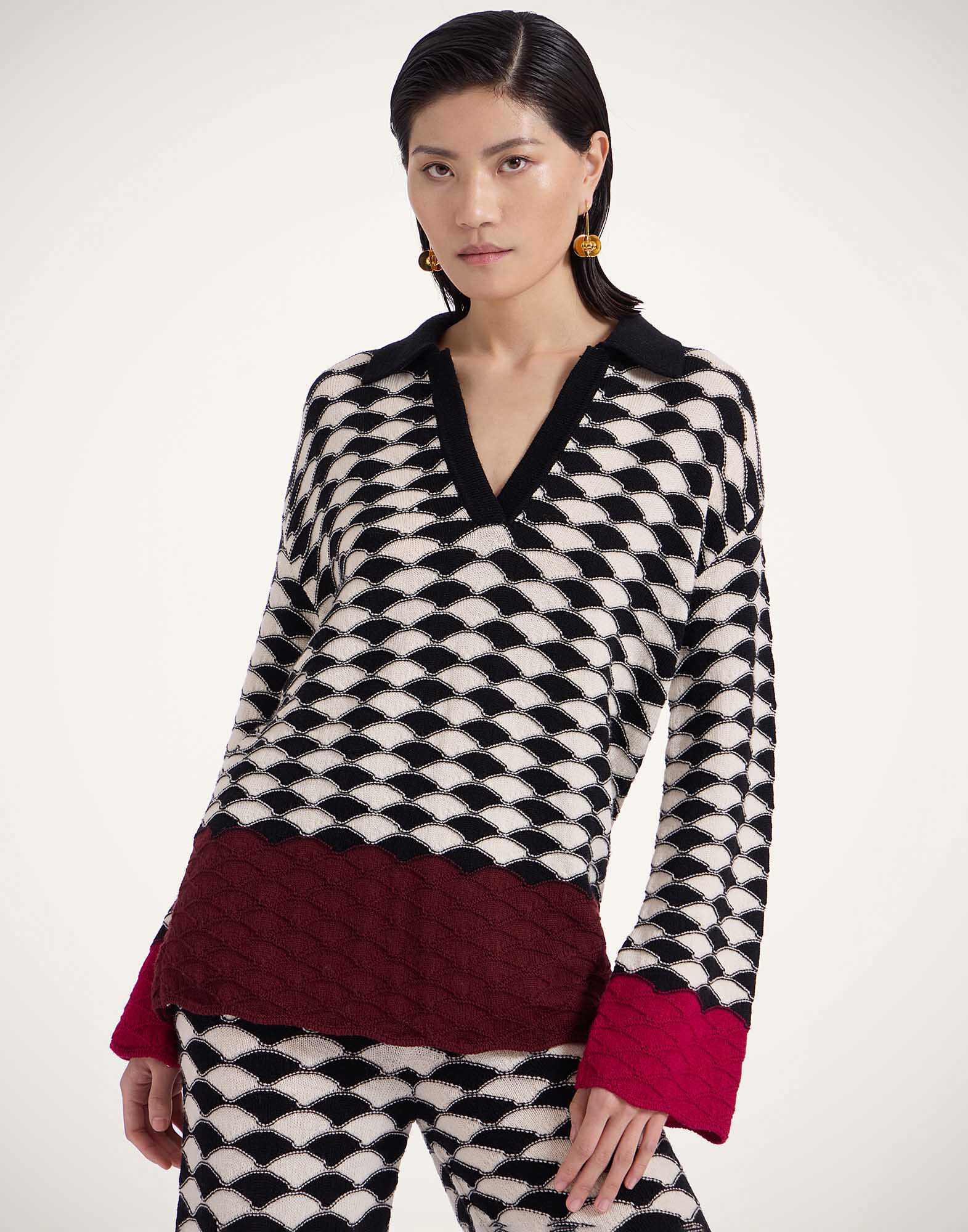La DoubleJ Lounge Jumper Multicolor Black & White PUL0259KNI155VA351BL03