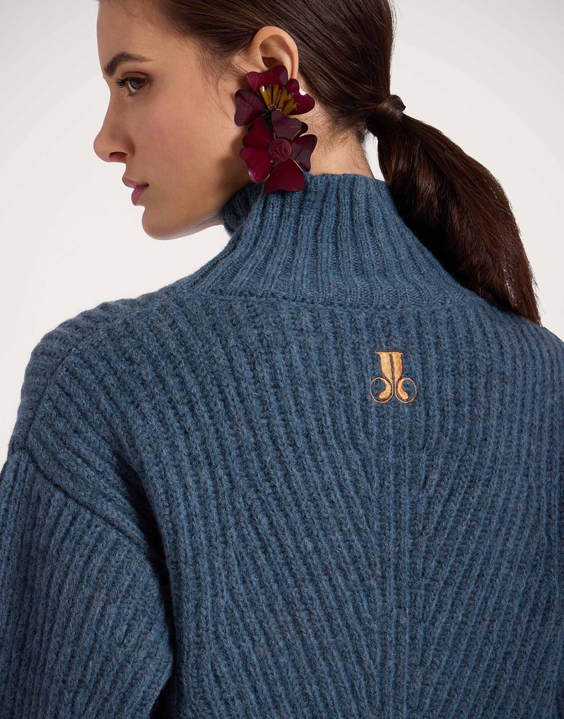 La DoubleJ High Kick Sweater La DoubleJ High Kick Sweater Blue PUL0174KNI098VA210BU07