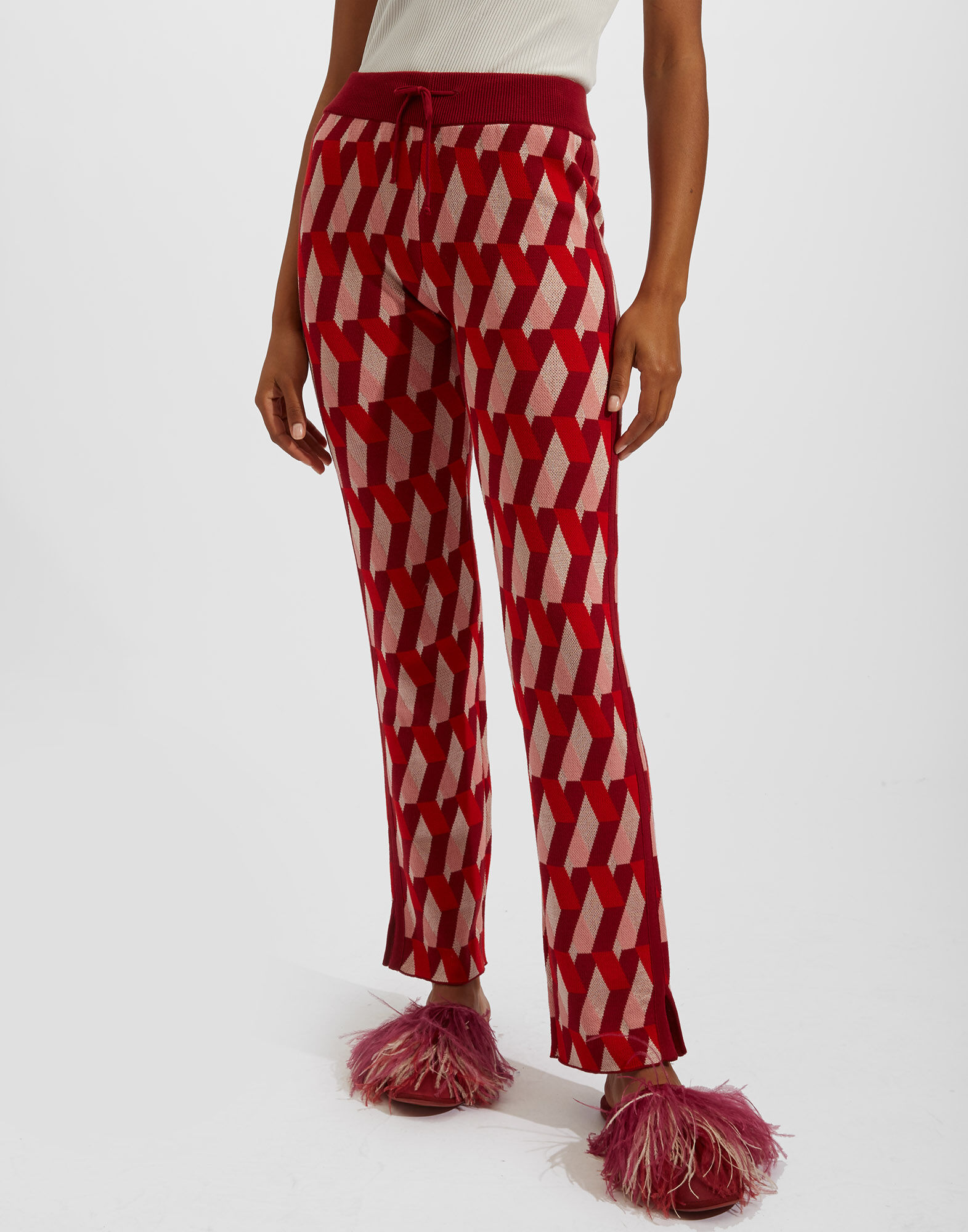 La DoubleJ Knit Leisure Joggers Diamond Rosso TRO0045KNI044VAR0100