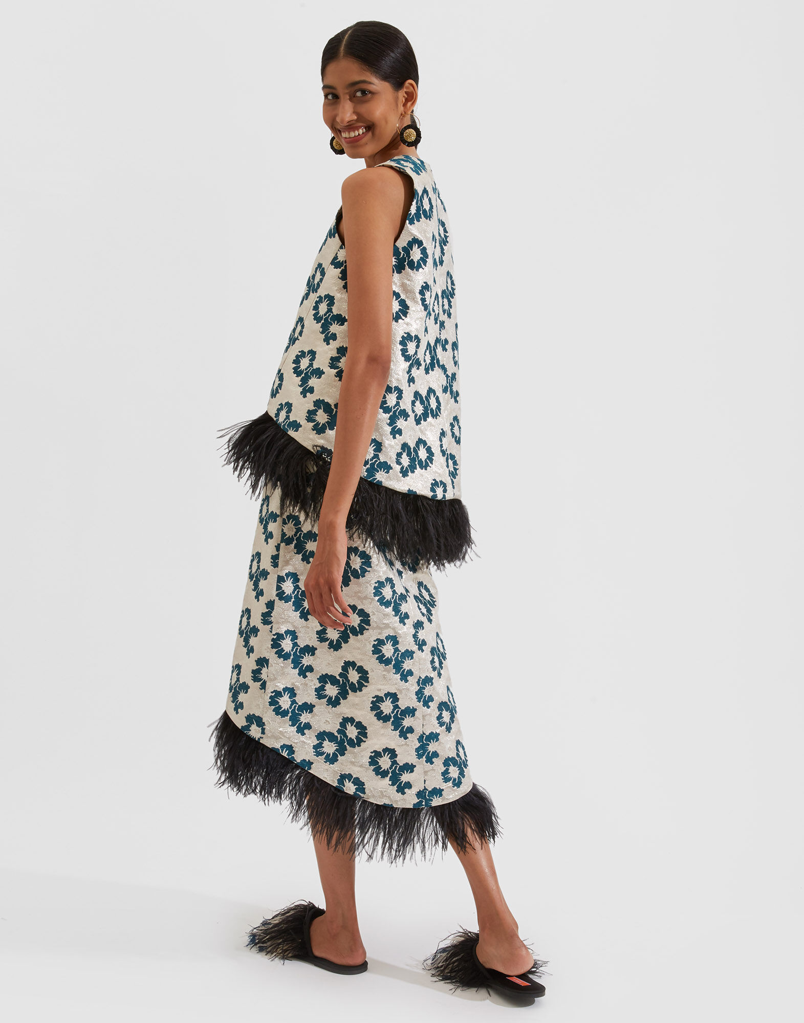 La DoubleJ La Scala Skirt (With Feathers) Pansy Party Jacquard SKI0061JAC027PAN0003