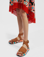 La DoubleJ Chunky Sandals La DoubleJ Chunky Sandals Crazy Daisy Black SHO0012FOD001DAY0002