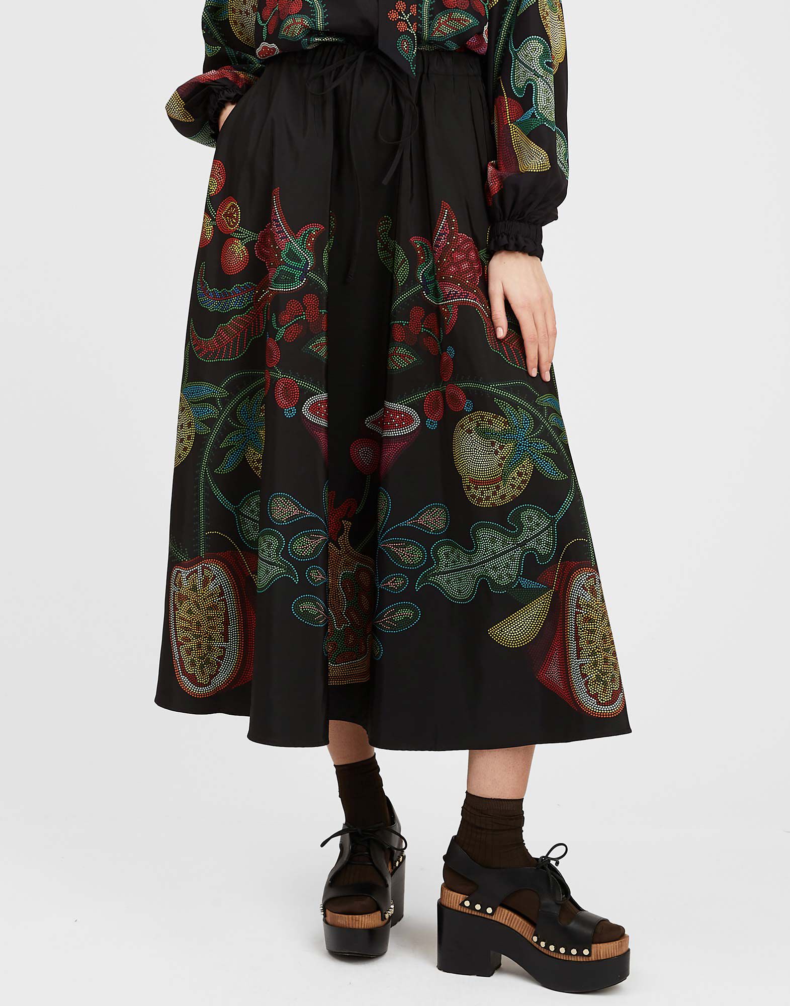 La DoubleJ Drawstring Skirt Grenadilla Plac&eacute;e Black SKI0106FAI002GRN01BL01