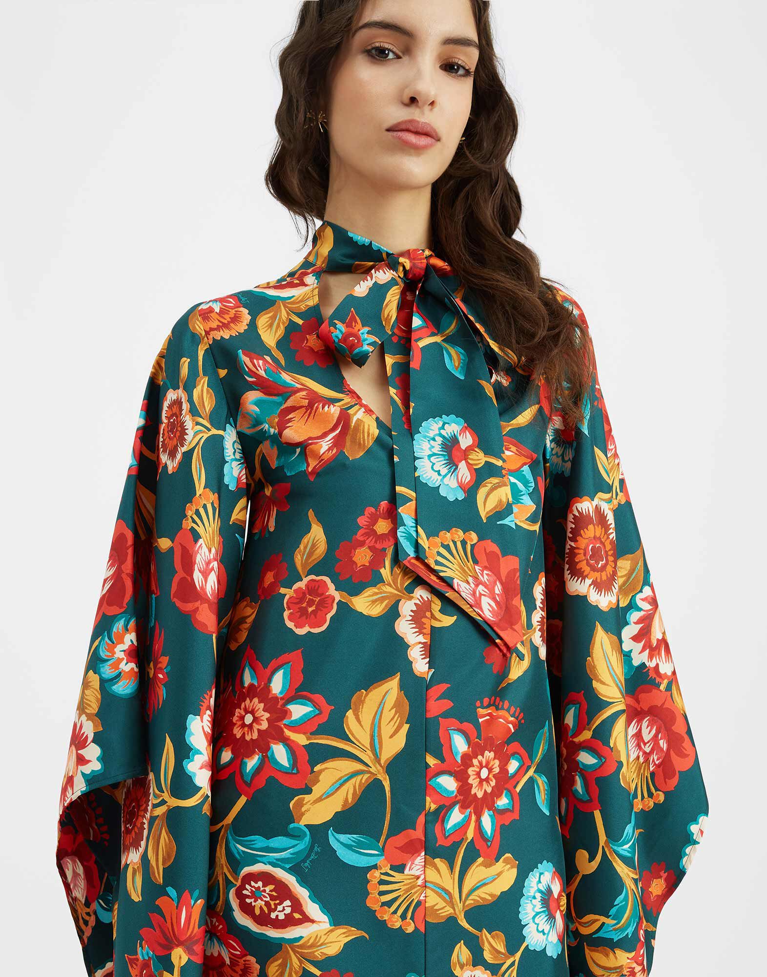 La DoubleJ Magnifico Midi Dress Hottie Emerald DRE0702SIL001HOT01GR04