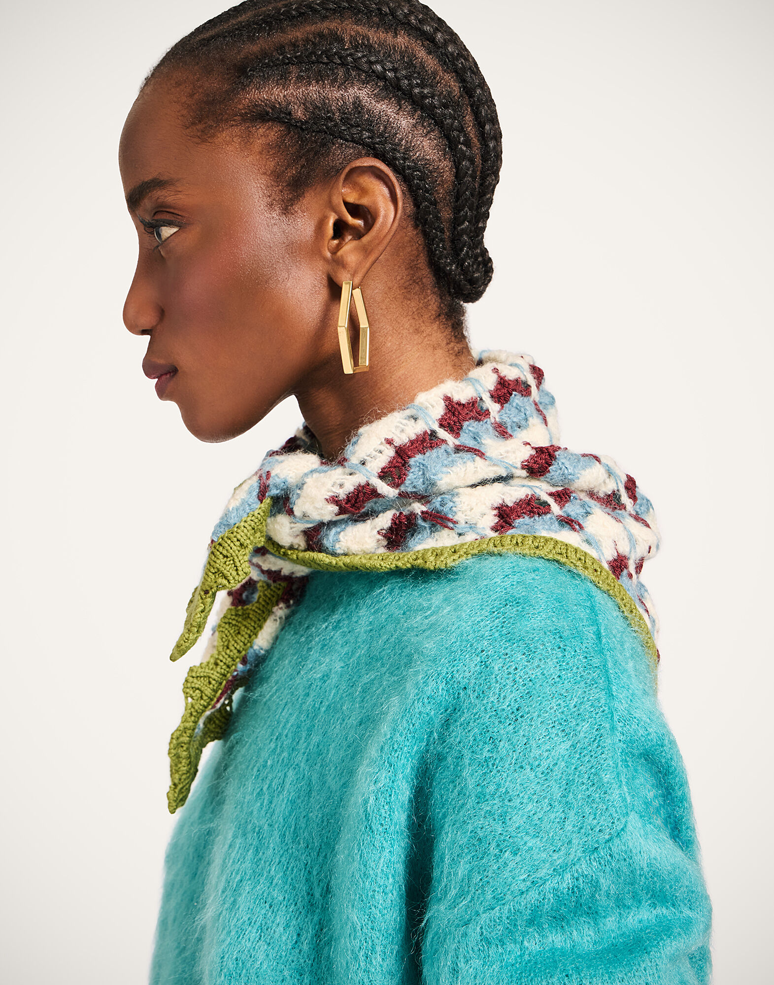 La DoubleJ Crochet Triangle Scarf Multicolor Blue & Burgundy SCA0068KNI168VA408RE02