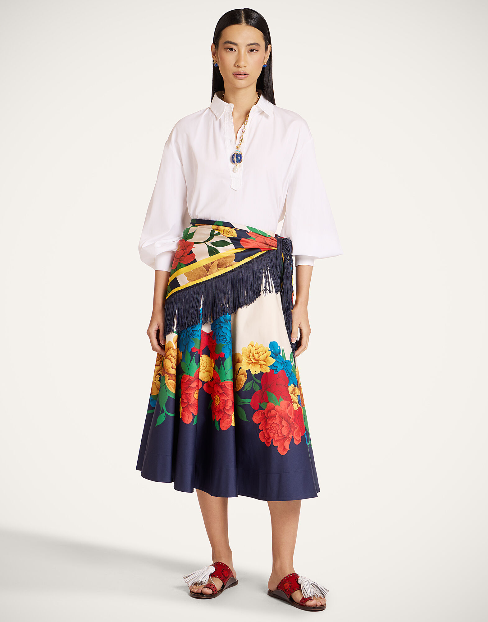 La DoubleJ Reversible Fringe Foulard 90 Princess Peony Plac&eacute;e Blue SCA0073SIL006PPE02BU03