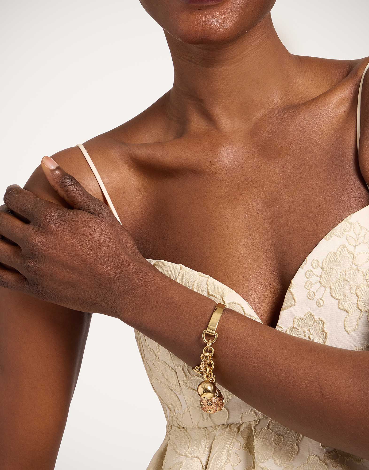 La DoubleJ Lady Scarab Bangle 24K Gold Plate & Rhinestone BAC0015MET002SOLIDPI01