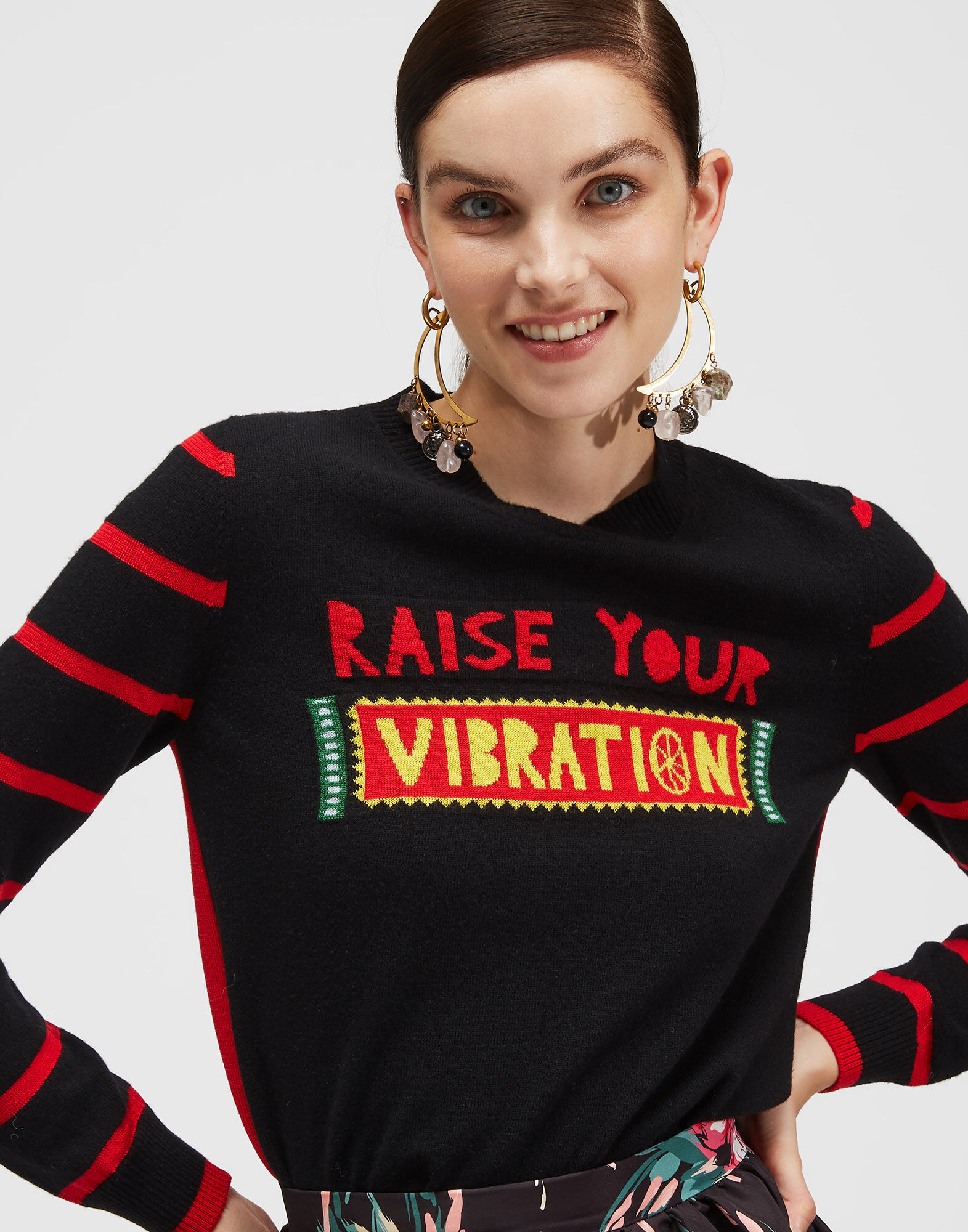 LaDoubleJ Skinny Crew Neck Solid Black PUL0038KNI029BLA0001