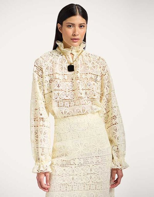 La DoubleJ Lacey Cerere Blouse La DoubleJ Lacey Cerere Blouse Caper Light Yellow SHI0142EMB104CEP03YE01