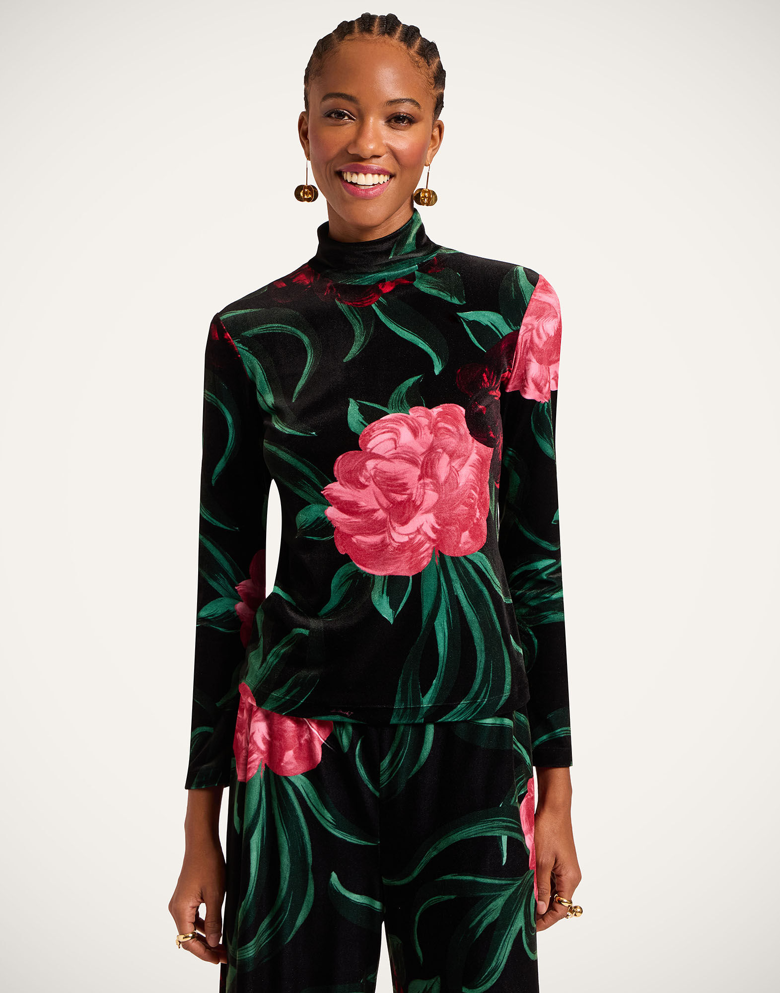 La DoubleJ Turtleneck Peony Black TOP0146VEL006PEO05BL01