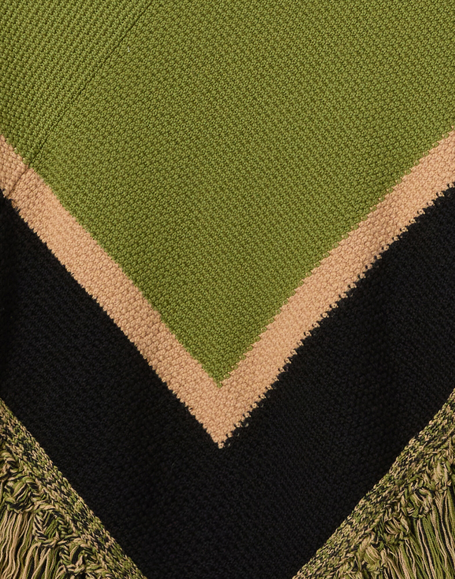 La DoubleJ Dreamcatcher Poncho Color Block Green & Brown SCA0089KNI180VA424BR02