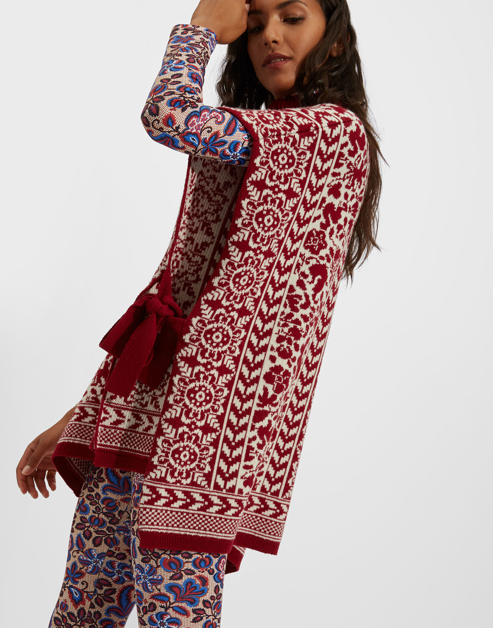 La DoubleJ High Neck Poncho Norwegian Bicolore PUL0098KNI060VAR0115