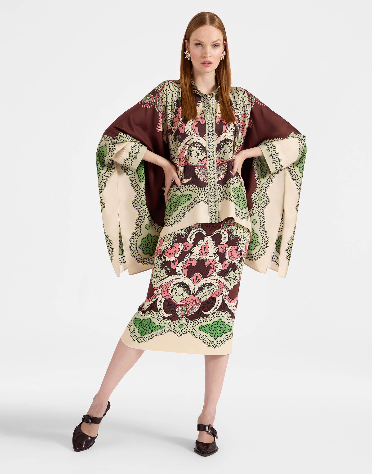 【BONNAE】 Slit zip skirt ♥2Colors Pencil Skirt in Portal Placée Brown for Women | La DoubleJ