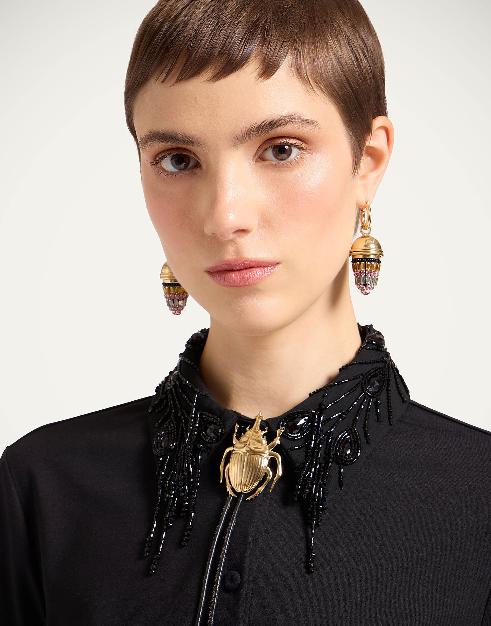 La DoubleJ Fitted Shirt Solid Black SHI0156JER071SOLIDBL01