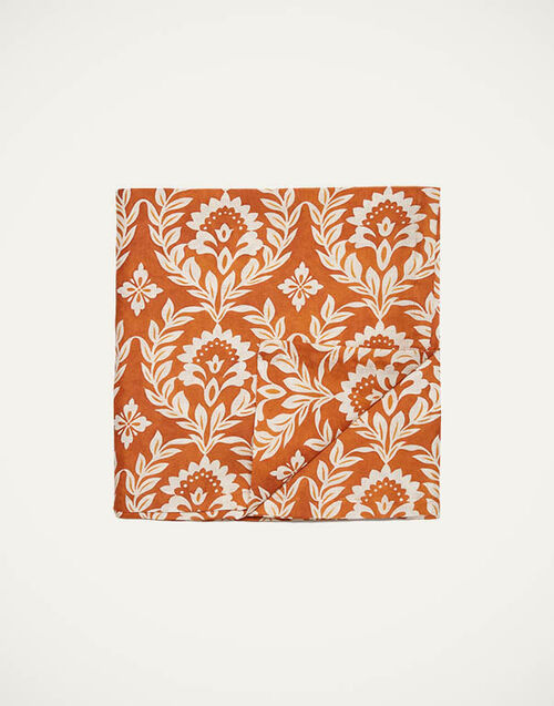 La DoubleJ Large Tablecloth Garland Siena TBC0003LIN001GRL0013