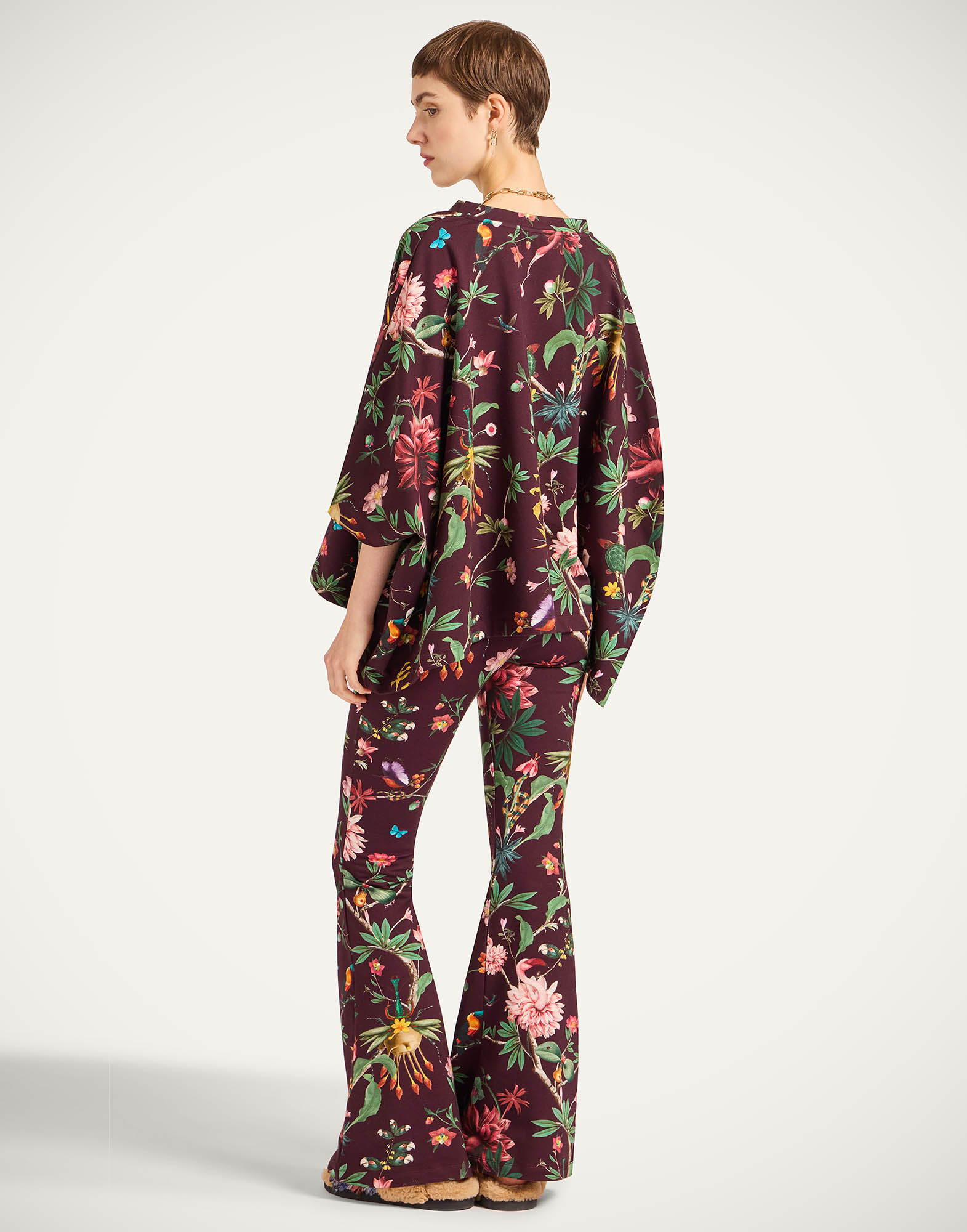 La DoubleJ Meditation Pants Zooflora Burgundy TRO0055JER020ZOF02RE02