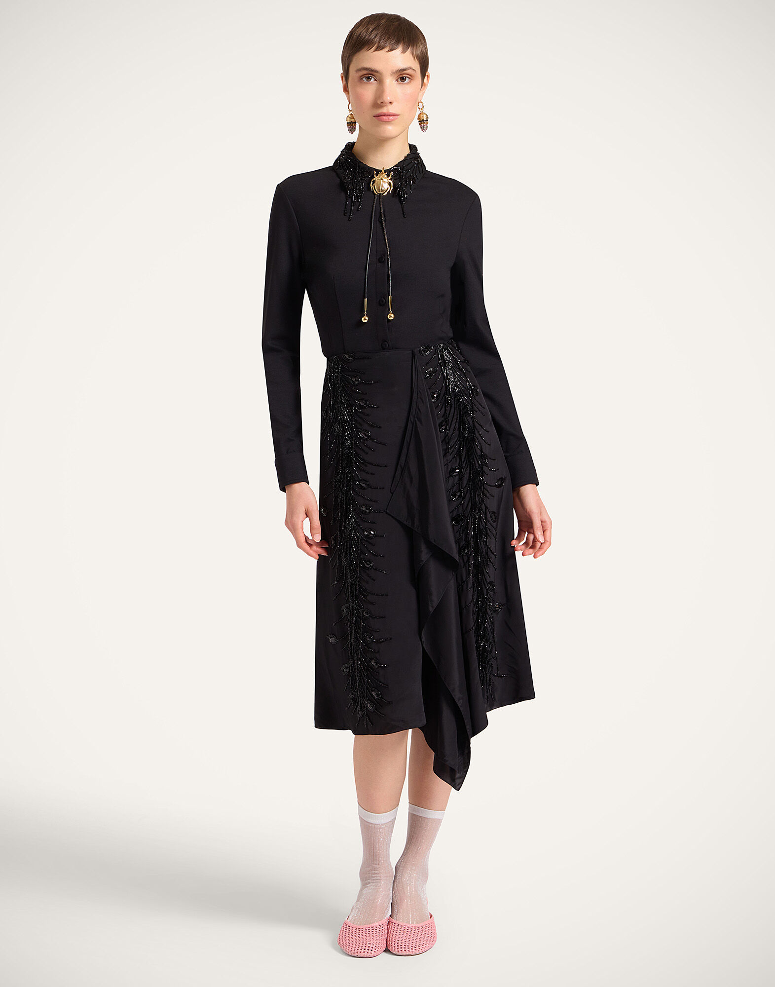 La DoubleJ Scarf Skirt Solid Black SKI0186EMB146PEA03BL01