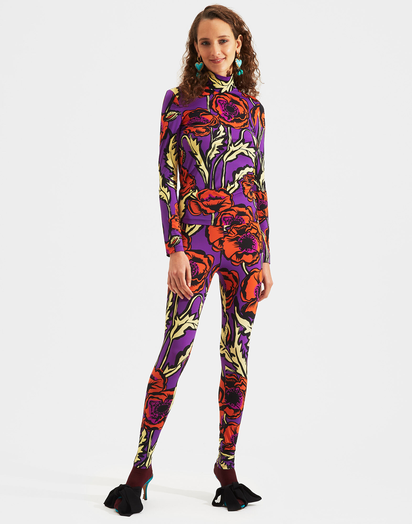 LaDoubleJ Turtleneck Big Blooms Viola SHI0030JER005PFI0004