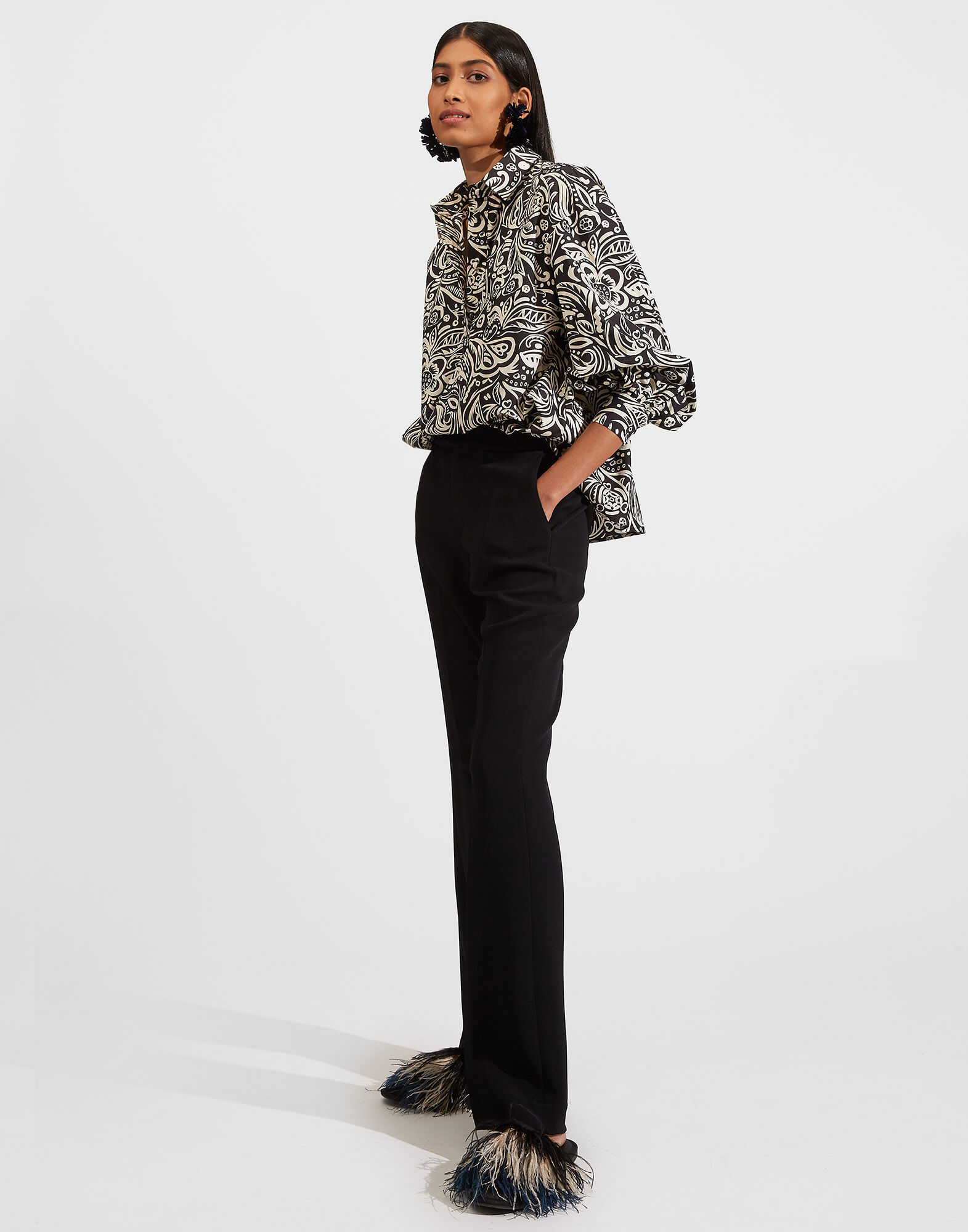 La DoubleJ Saturday Night Pants Solid Black TRO0030CAD002BLA0001