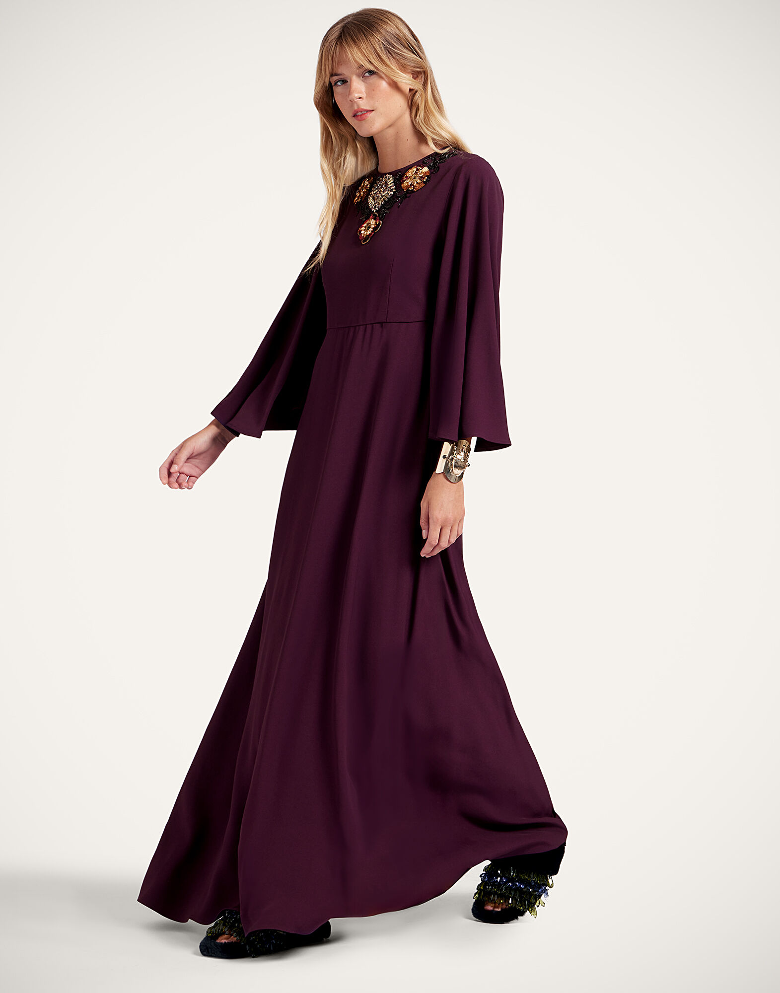 La DoubleJ Long Sorella Dress Solid Burgundy DRE0975SAB001SOLIDRE07