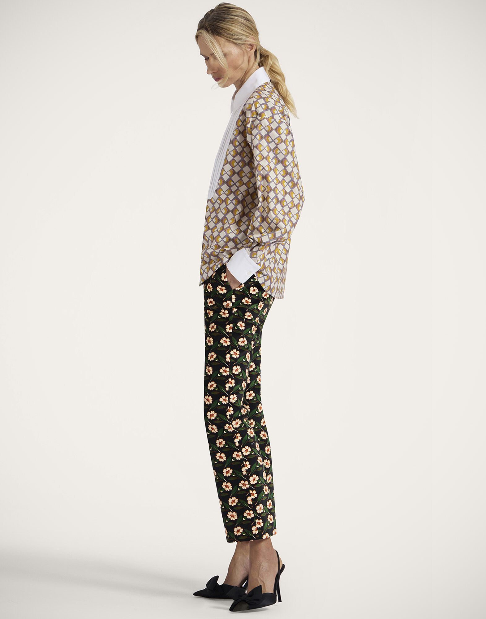 La DoubleJ Peggy Shirt Half-Light Micro Cream SHI0115COT001HAL01WH03