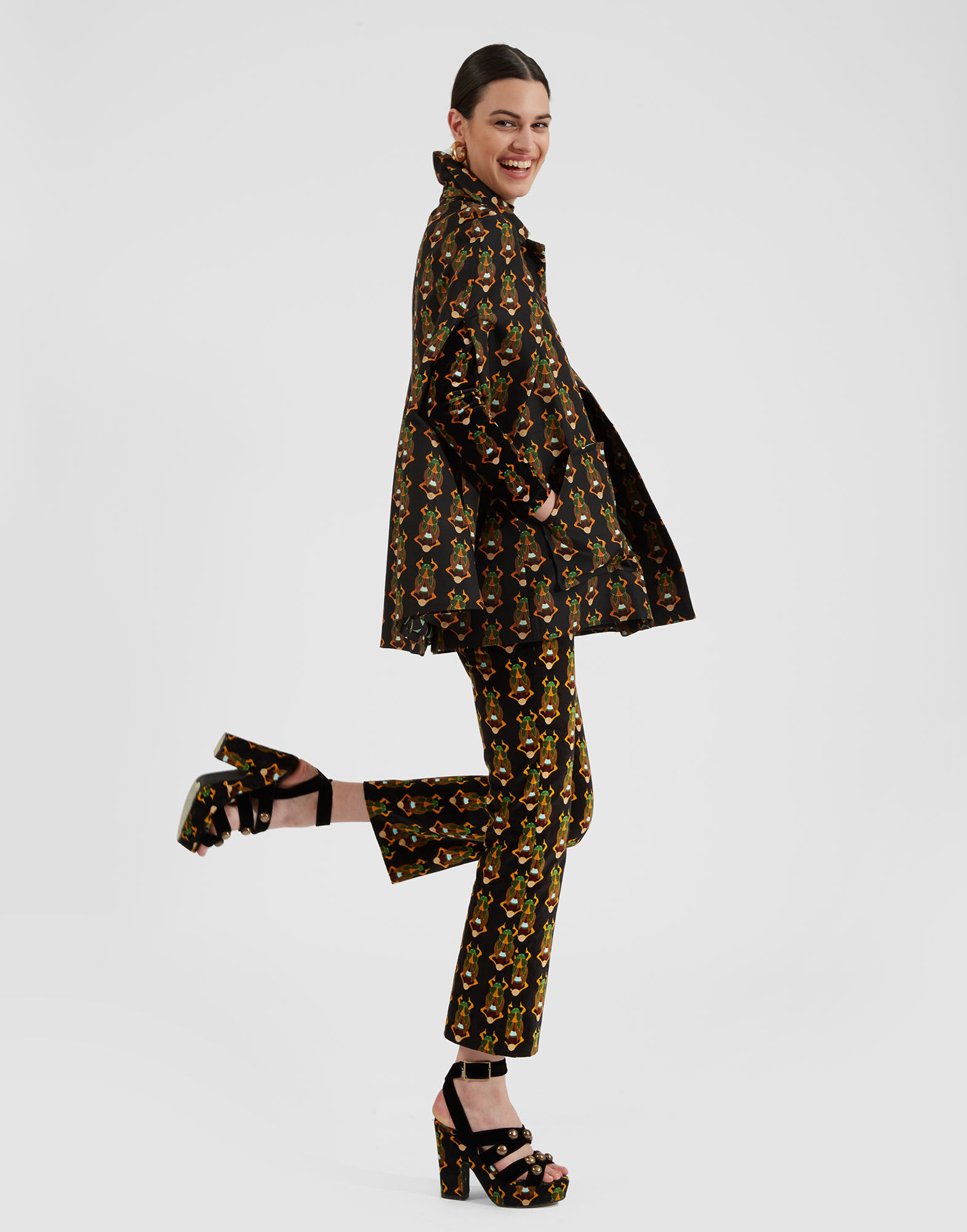 Cady cape new arrivals sleeve jacket