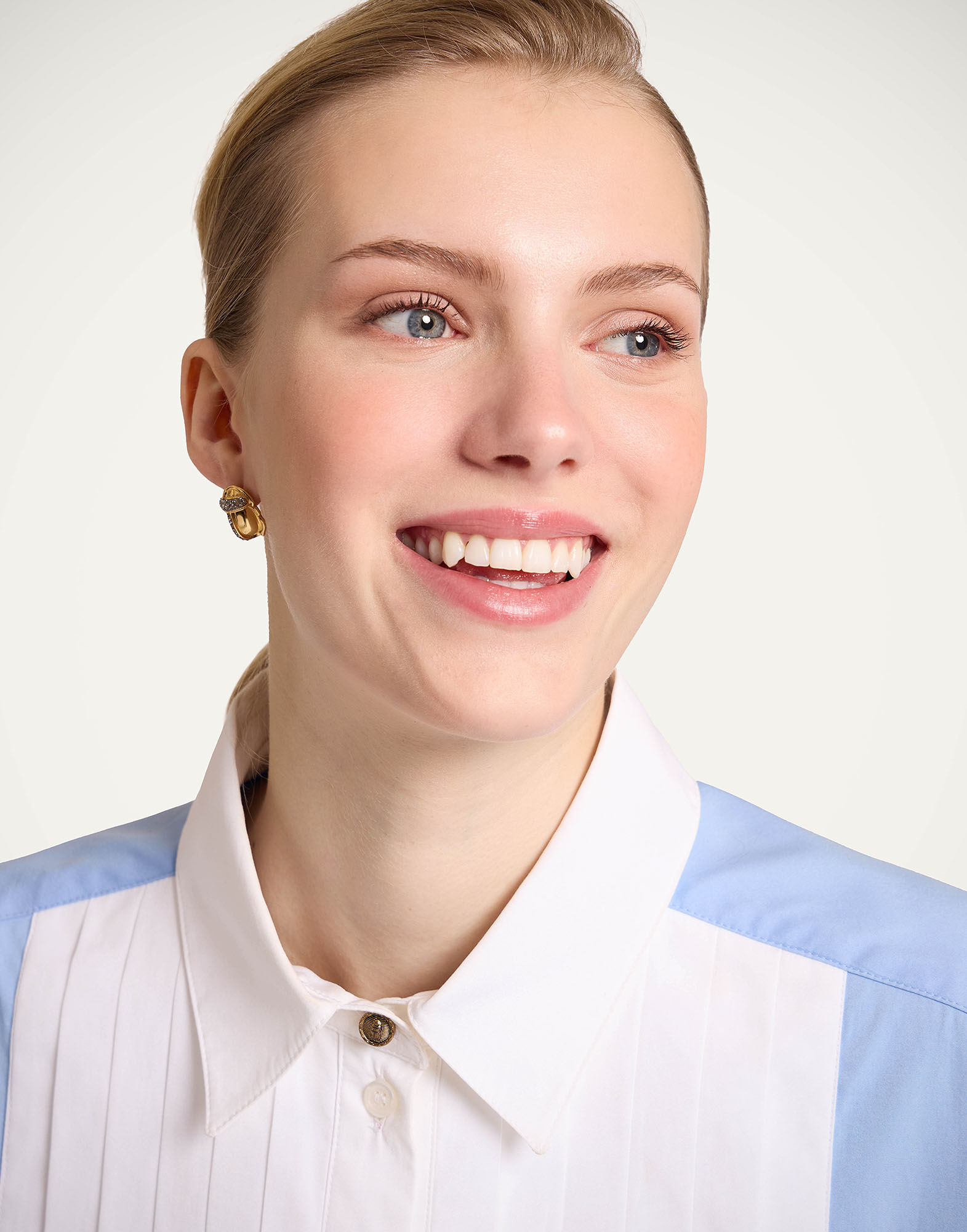 La DoubleJ Peggy Shirt Solid Light Blue SHI0115COT064SOLIDBU01