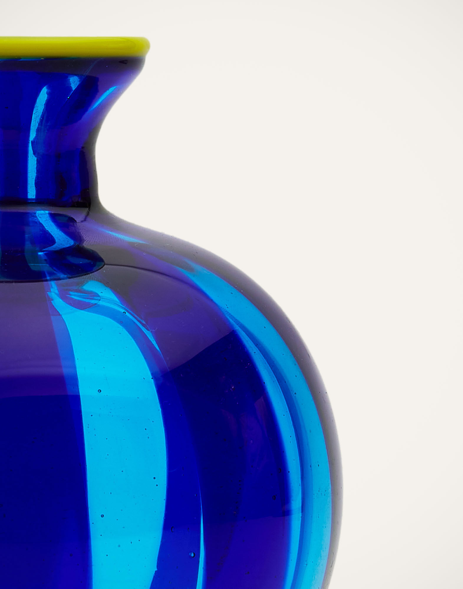 La DoubleJ Mini Ciccio Vase Blue/Acquamarine VAS0012MUR001MUL0068