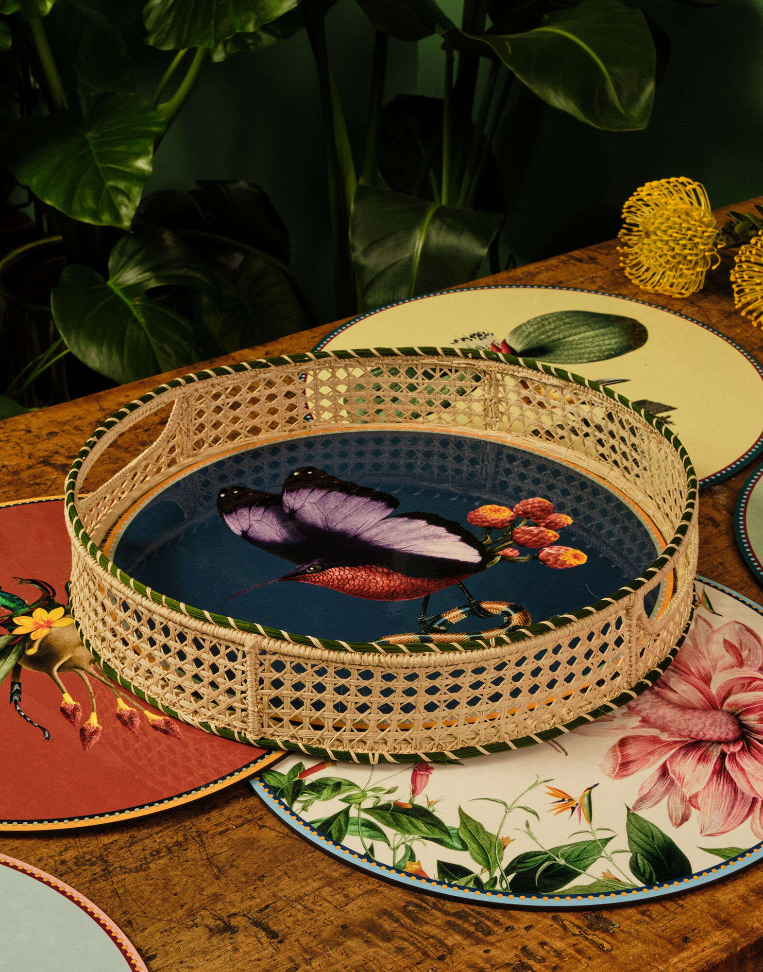 La DoubleJ Disk Placemat Butterbird Navy PMT0016CRK001BTB01BU06