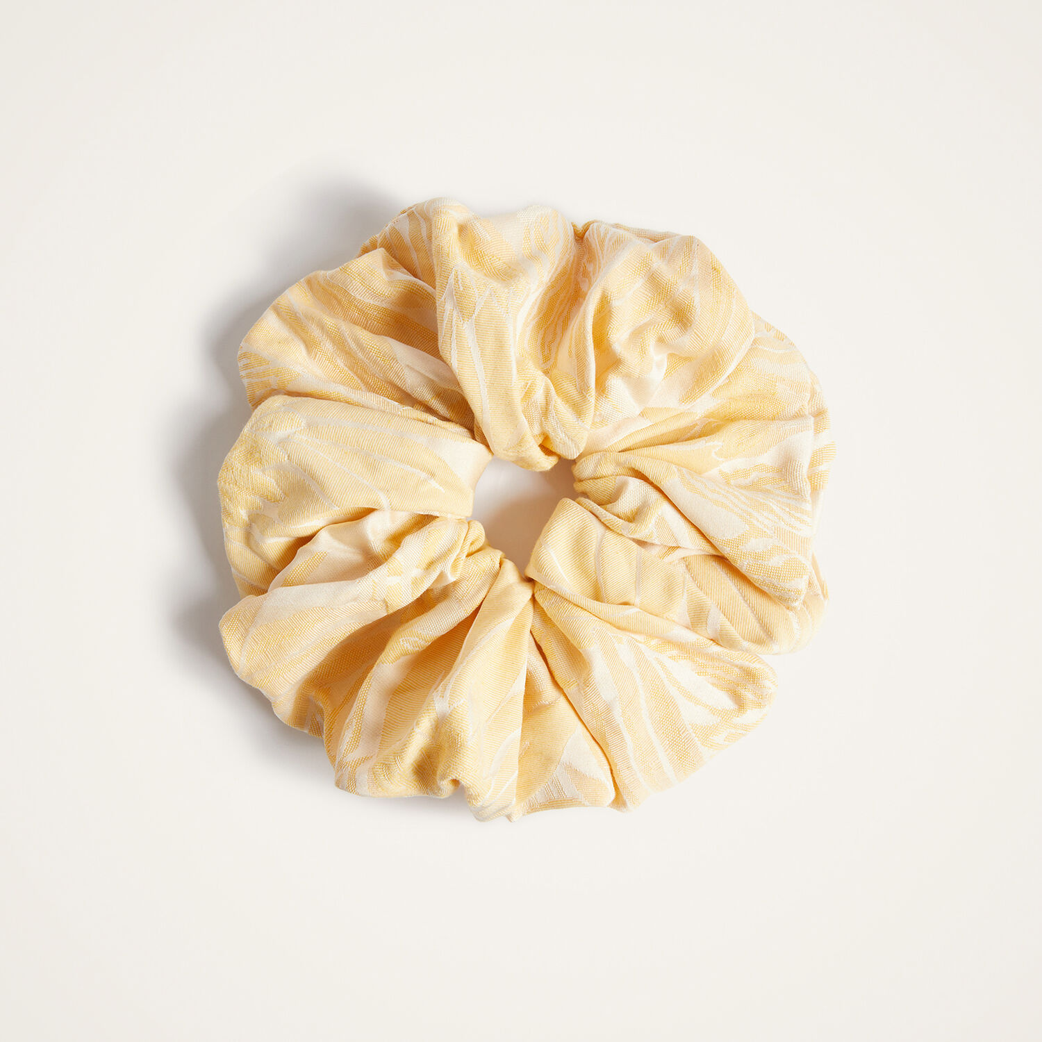 La Doublej Giga Scrunchie In Iris Yellow