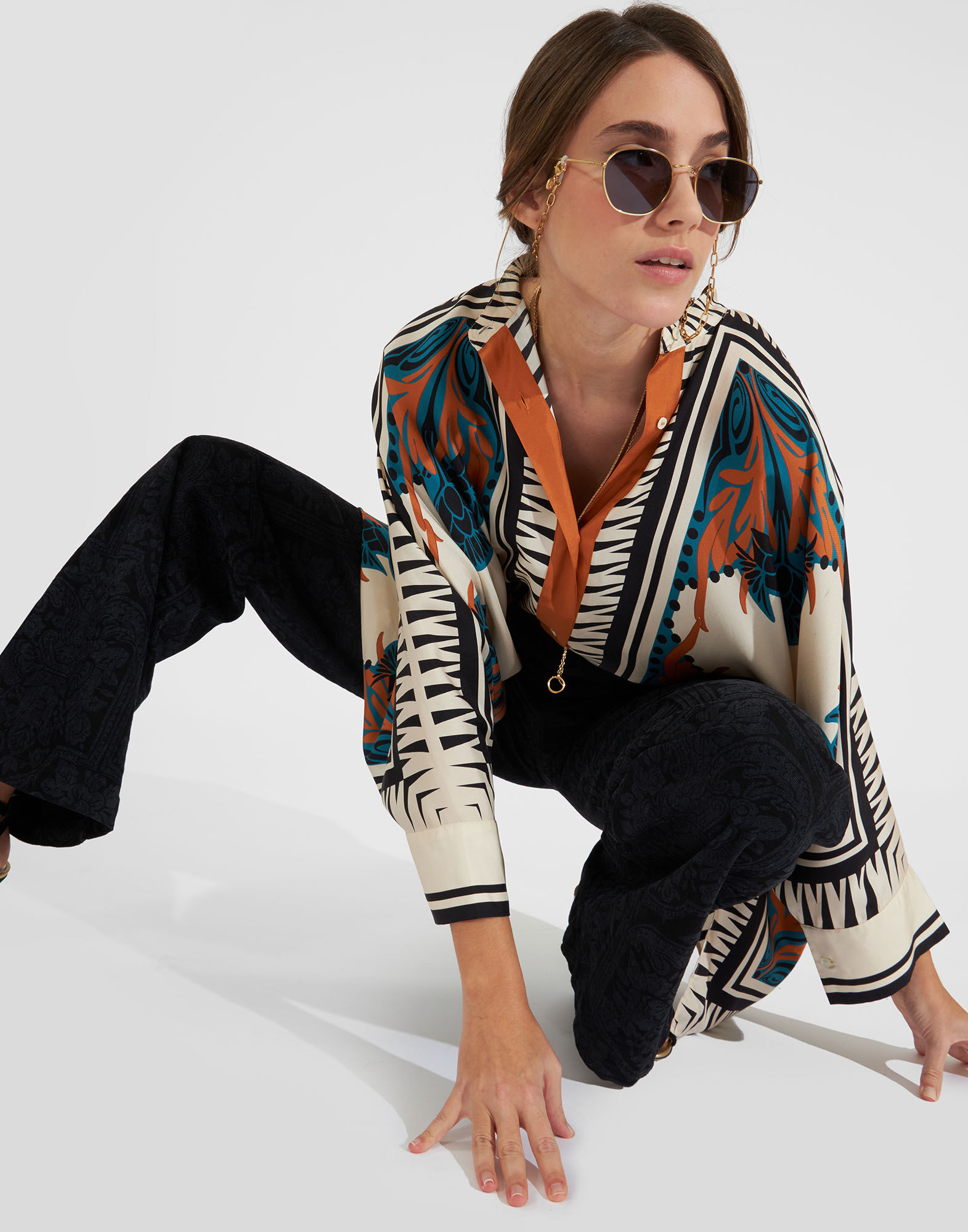 La DoubleJ Foulard Shirt Florence Plac&eacute;e SHI0059SIL006FLO0002