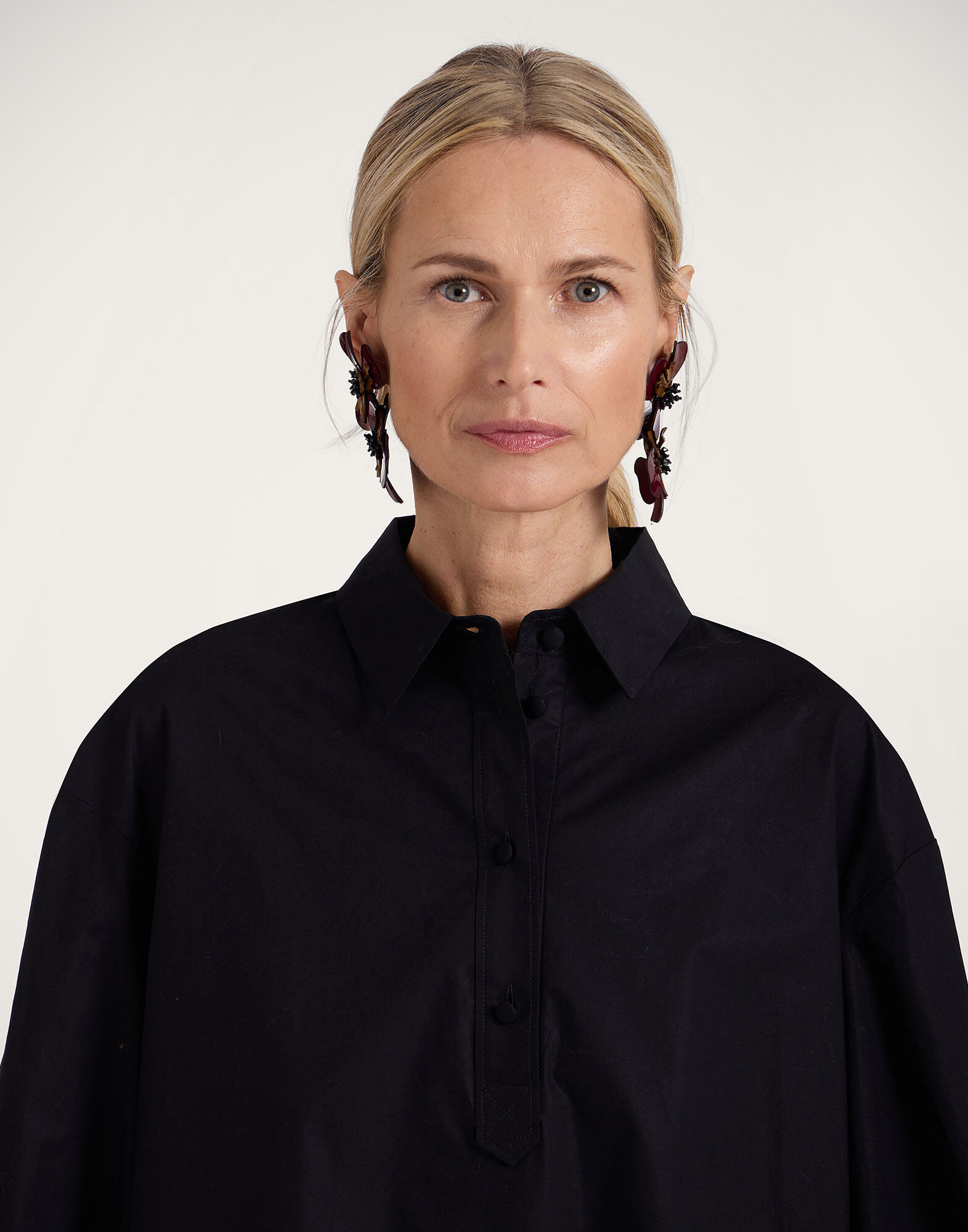 La DoubleJ Poet Shirt Solid Black SHI0055COT001BLA0001