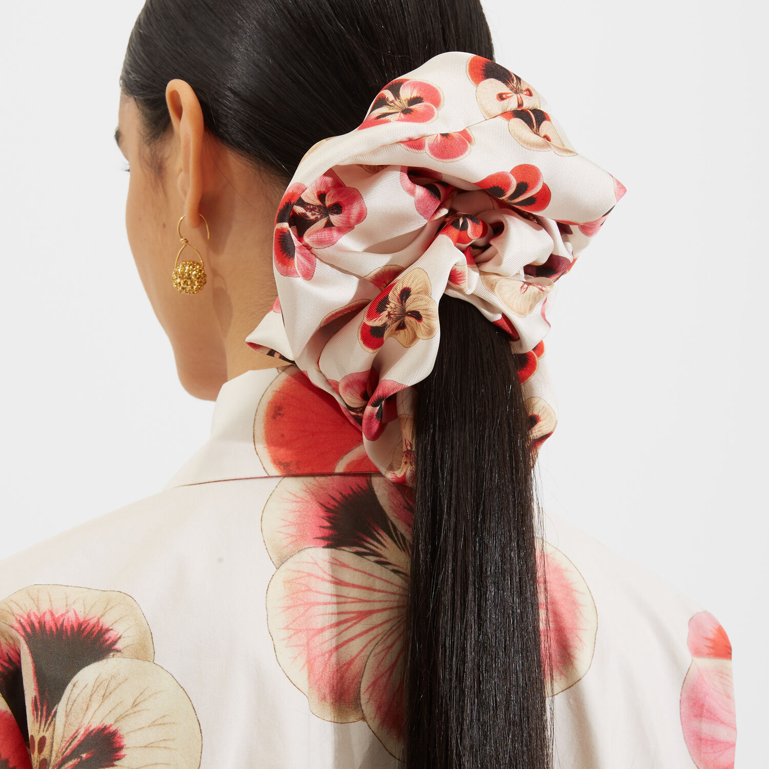 La Doublej Giga Floral-print Silk Hair Scrunchie In Micro Pansy