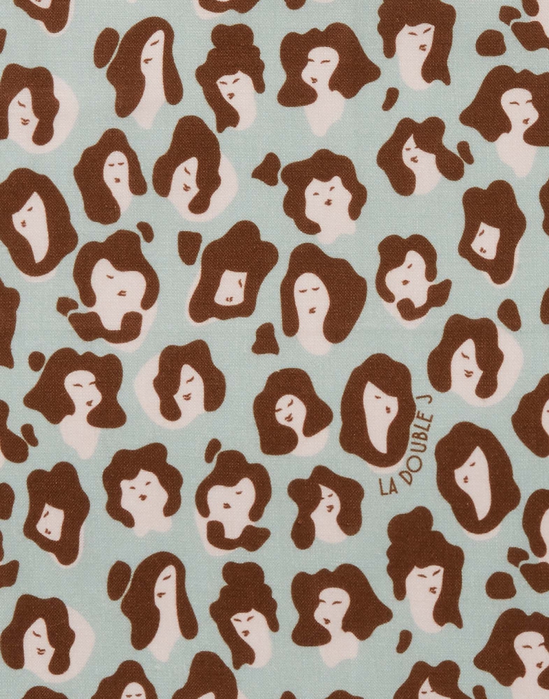 La DoubleJ Large Napkins Set Of 2 La DoubleJ Large Napkins Set Of 2 Lady Leopard Acqua NAP0006LIN001LLE0002