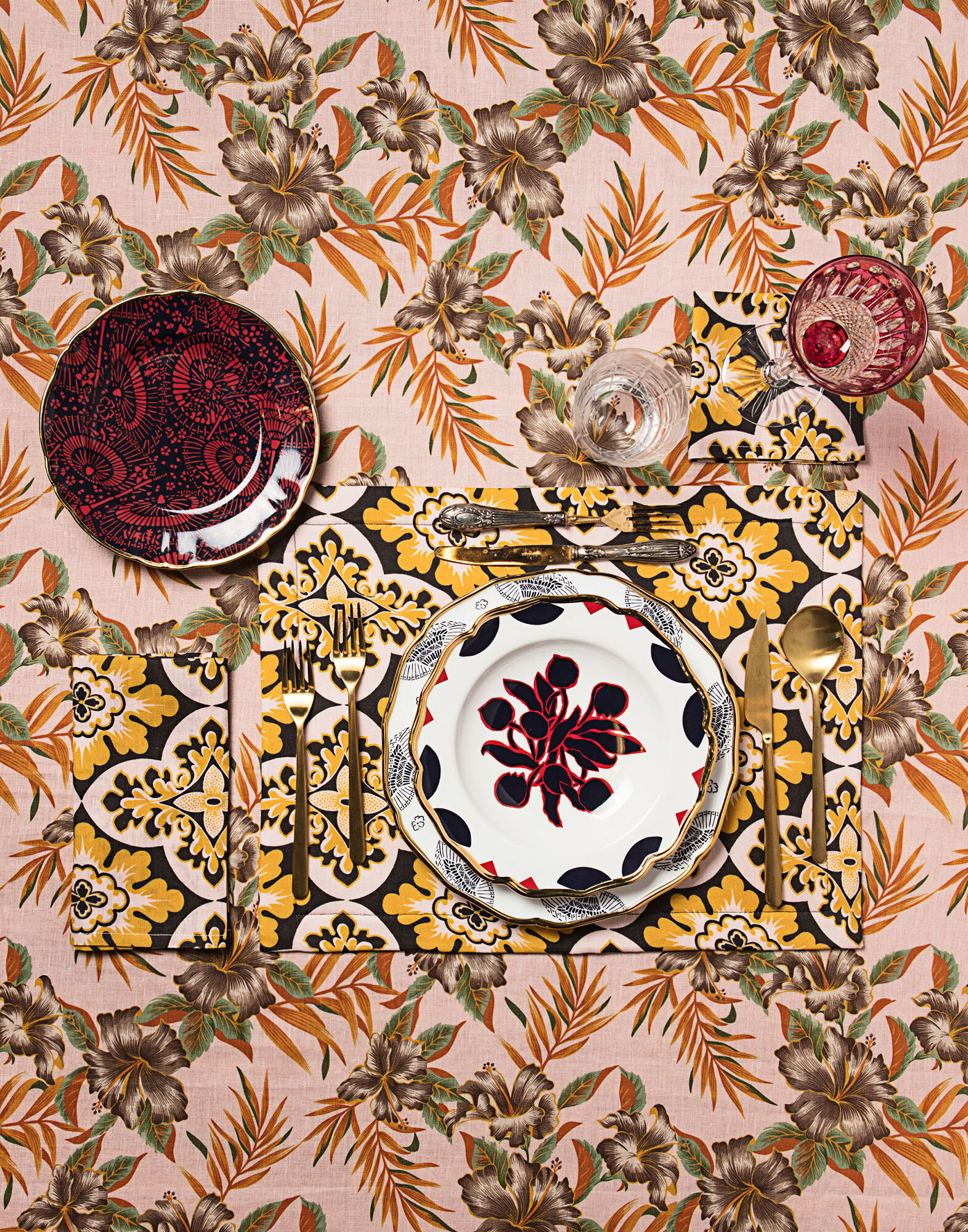 La DoubleJ Housewives Placemat Set Of 2 Palazzo TBM0001LIN001PAL0001