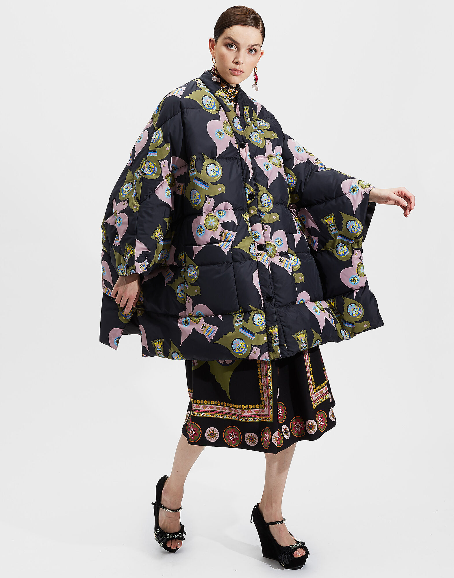 LaDoubleJ Reversible Puffy Poncho LoveDove DOW0005NYL003LOV0001