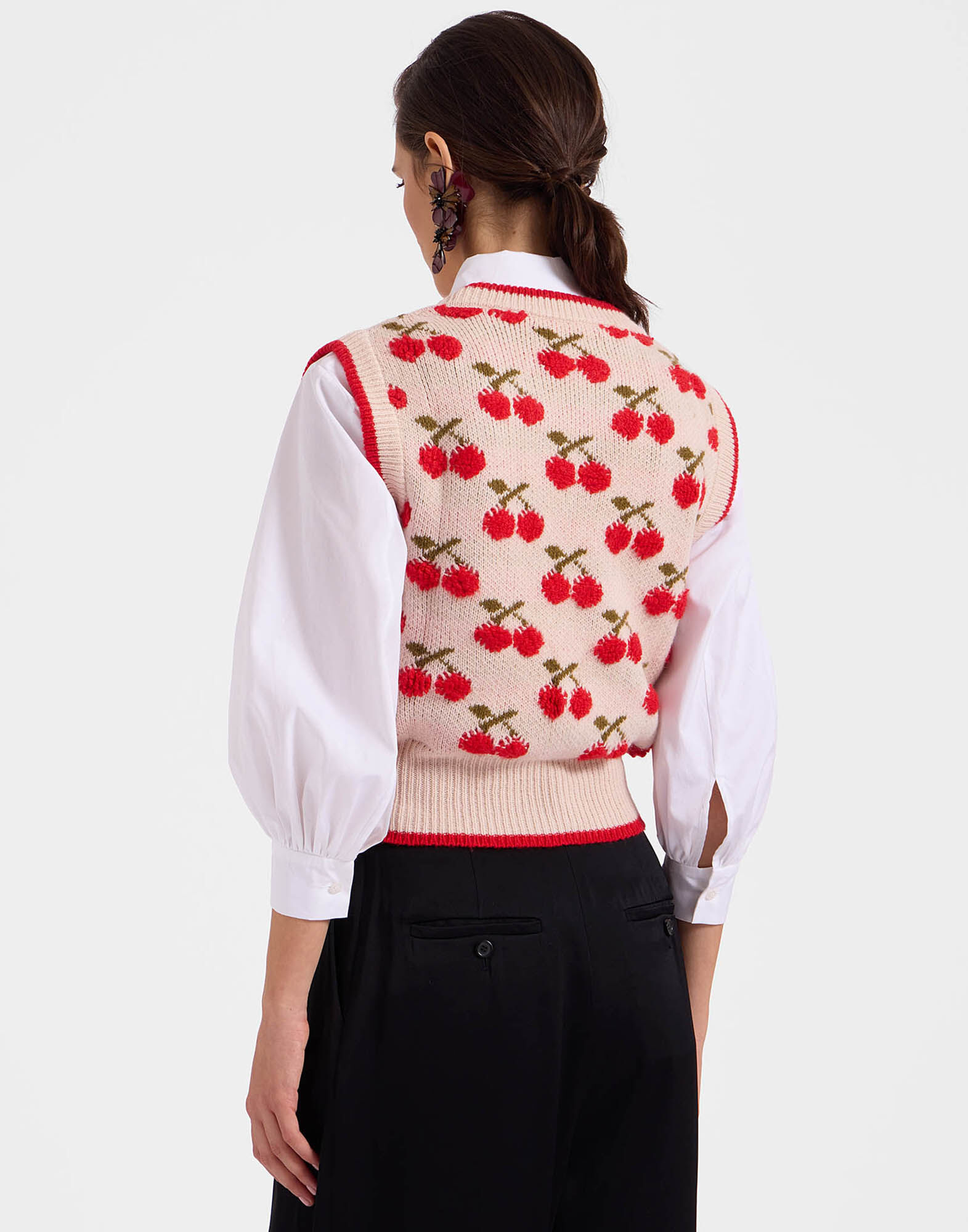 Cherry Vest in Off White for Women | La DoubleJ
