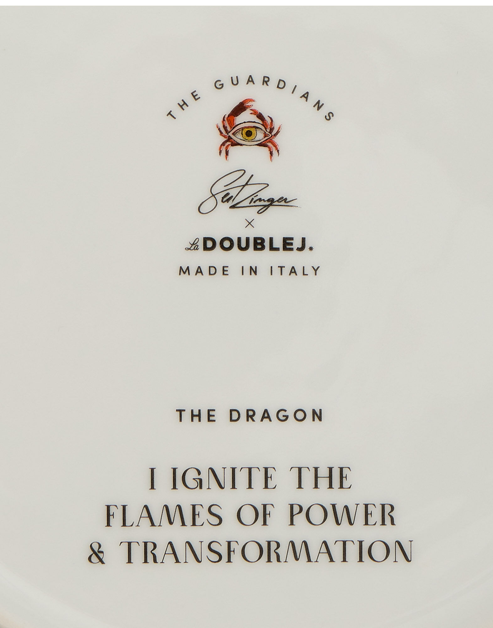 La DoubleJ Decorative Plate The Dragon Midnight Blue DPL0001CER001DRG01BU04