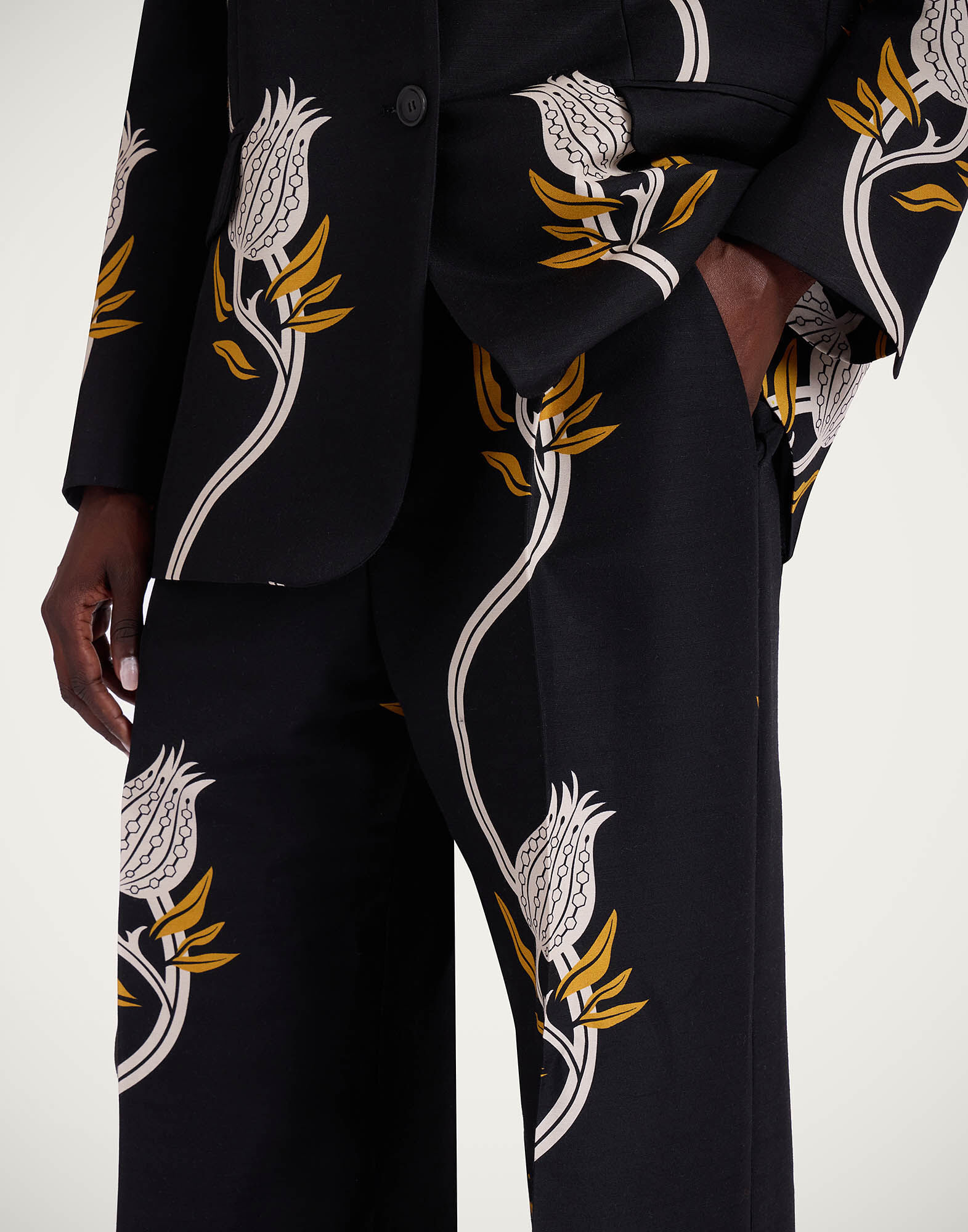 La DoubleJ Let Loose Pants Melograno Black & White TRO0149CAD001MEL01BL03