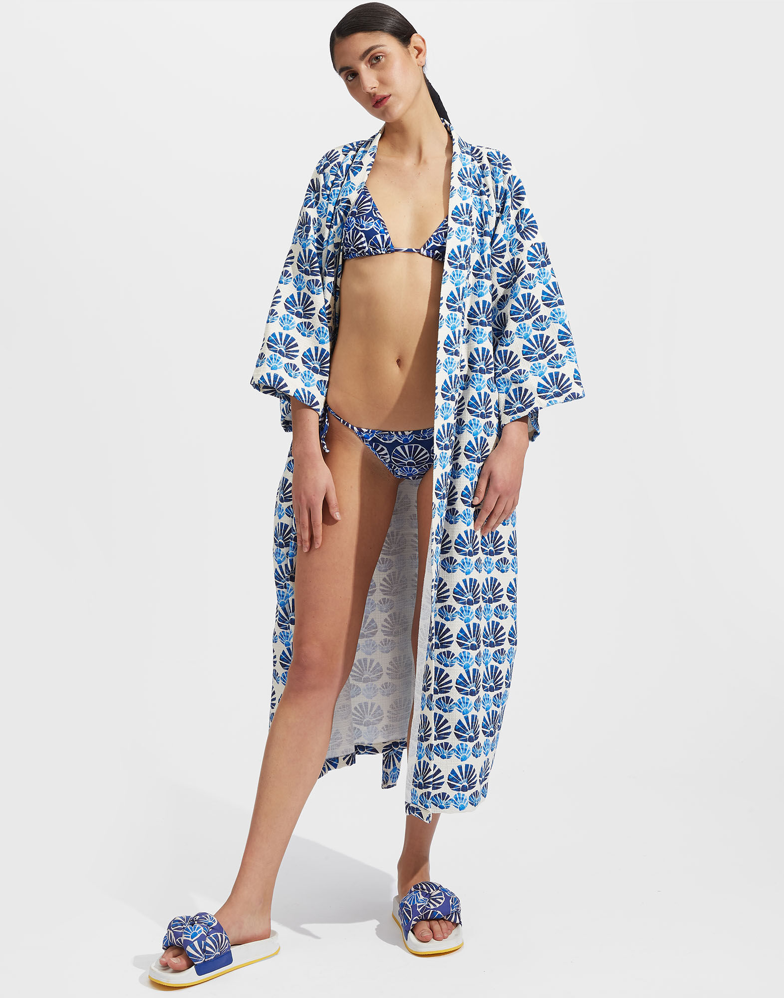 La DoubleJ Triangle Bikini Top Conchiglie SWI0003LYC001COH0001